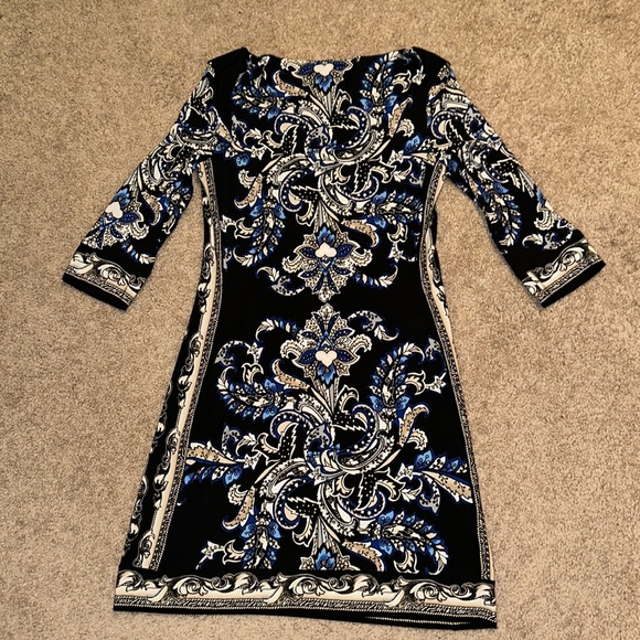 White House Black Market Dresses & Skirts - White House Black Market Paisley Cowl-Neck Stretch Shift Dress